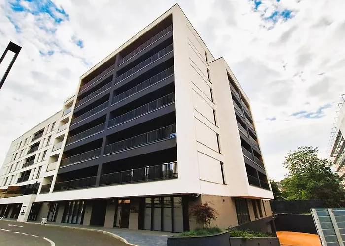 Apartment Chic Center