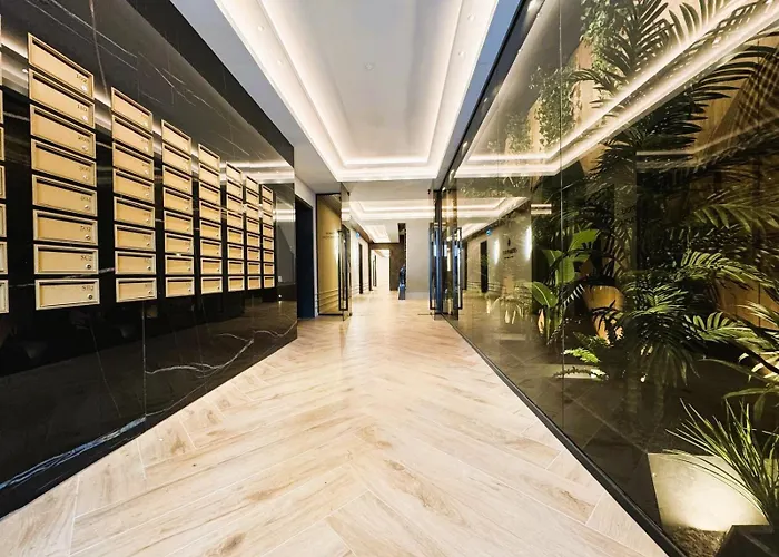 Chic Center Apartment *